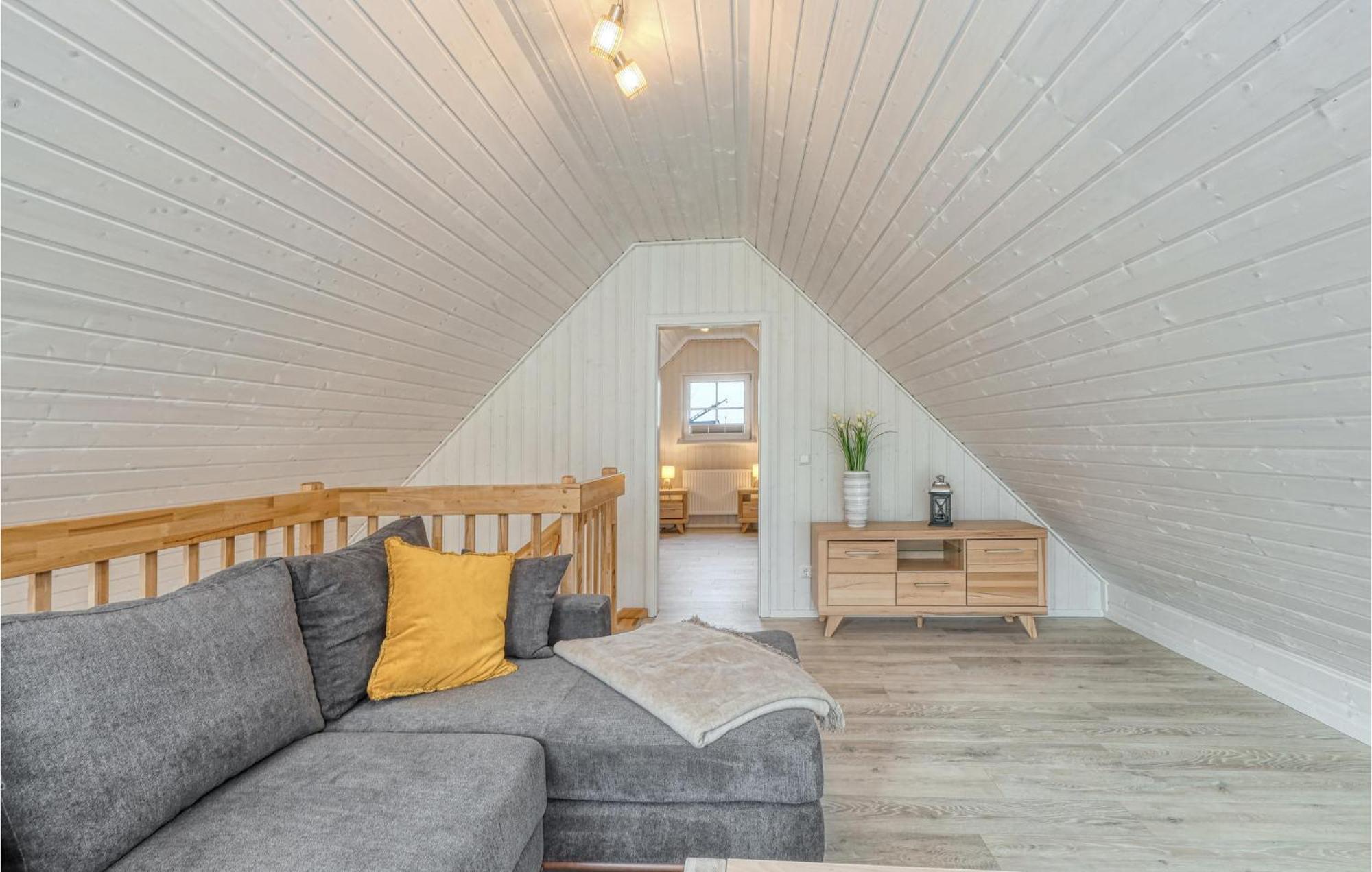 Gorgeous Home In Zerpenschleuse With Sauna Exterior photo