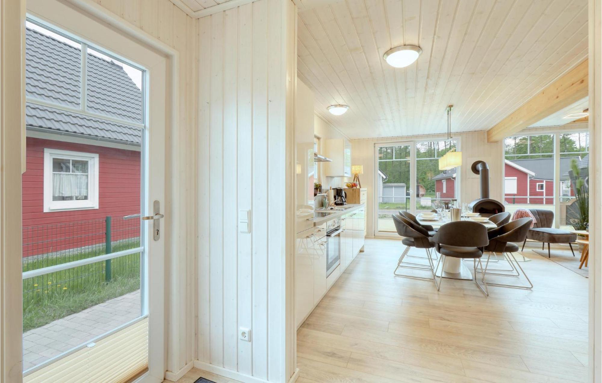 Gorgeous Home In Zerpenschleuse With Sauna Exterior photo